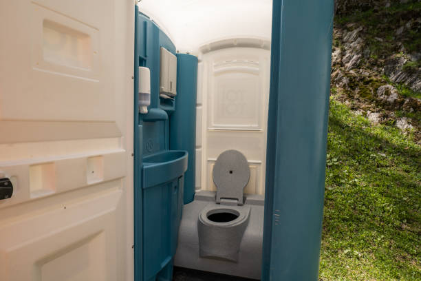 Best Sanitation services for porta potties  in Bakersfield, CA